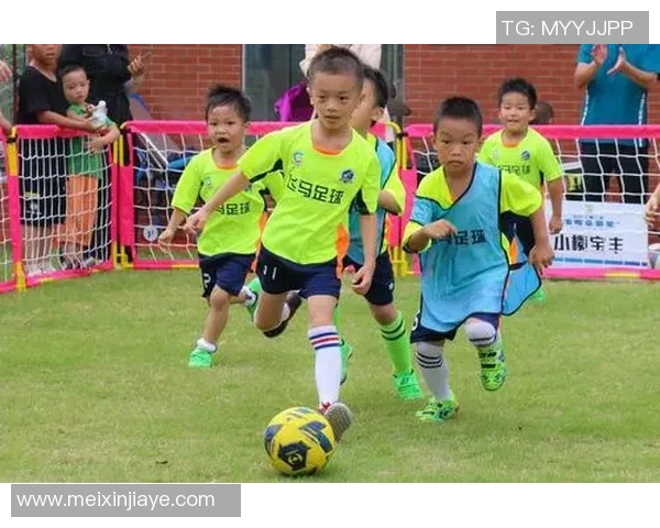 儿子成为足球明星的心情感悟与成长历程分享